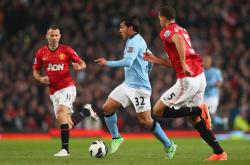 西亚卡姆回归赛场，赛况扑朔迷离首场状态亮眼，切尔西观众沸腾！的简单介绍