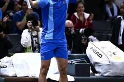 浓眉哥巅峰对决，Faker与40激战C9分钟，败北胜负难料！的简单介绍